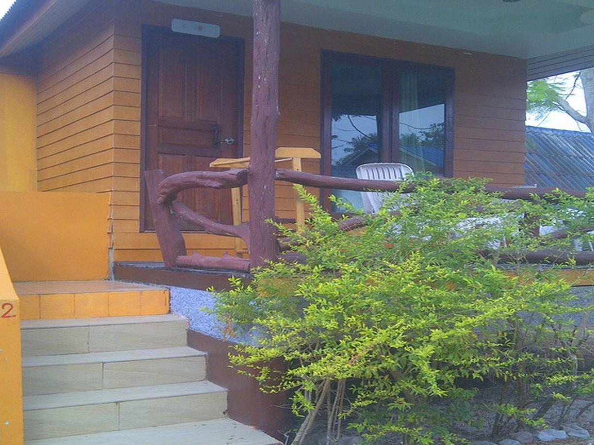 Phi Phi Coralbay Hotel Exterior foto